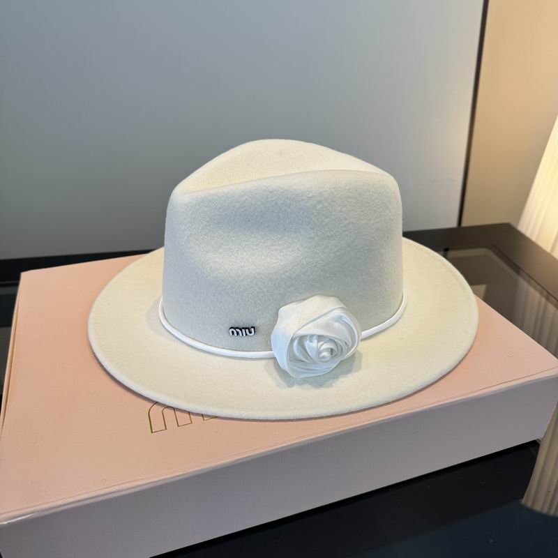 Miumiu top hat 010401